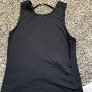 Lululemon Deep Stretch tank